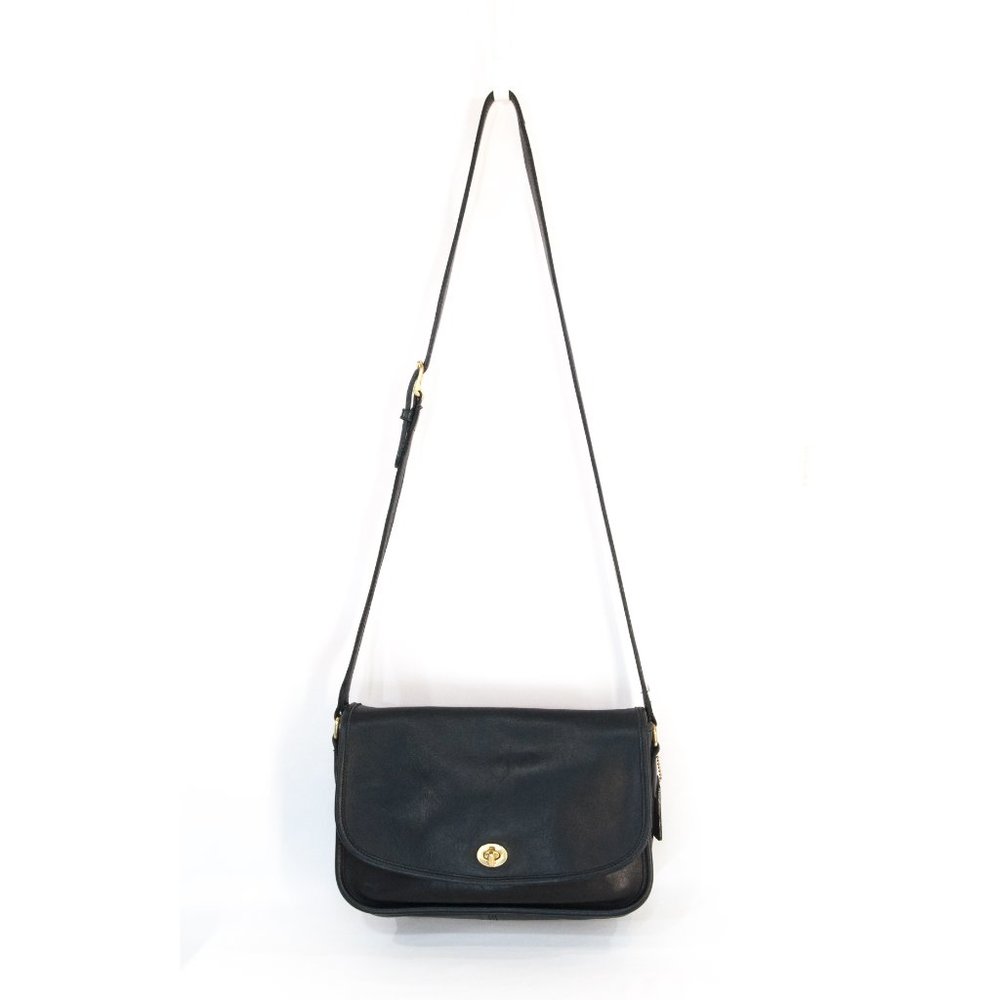 Coach Black City Bag  (F2P 9790) - Picture 2 of 13